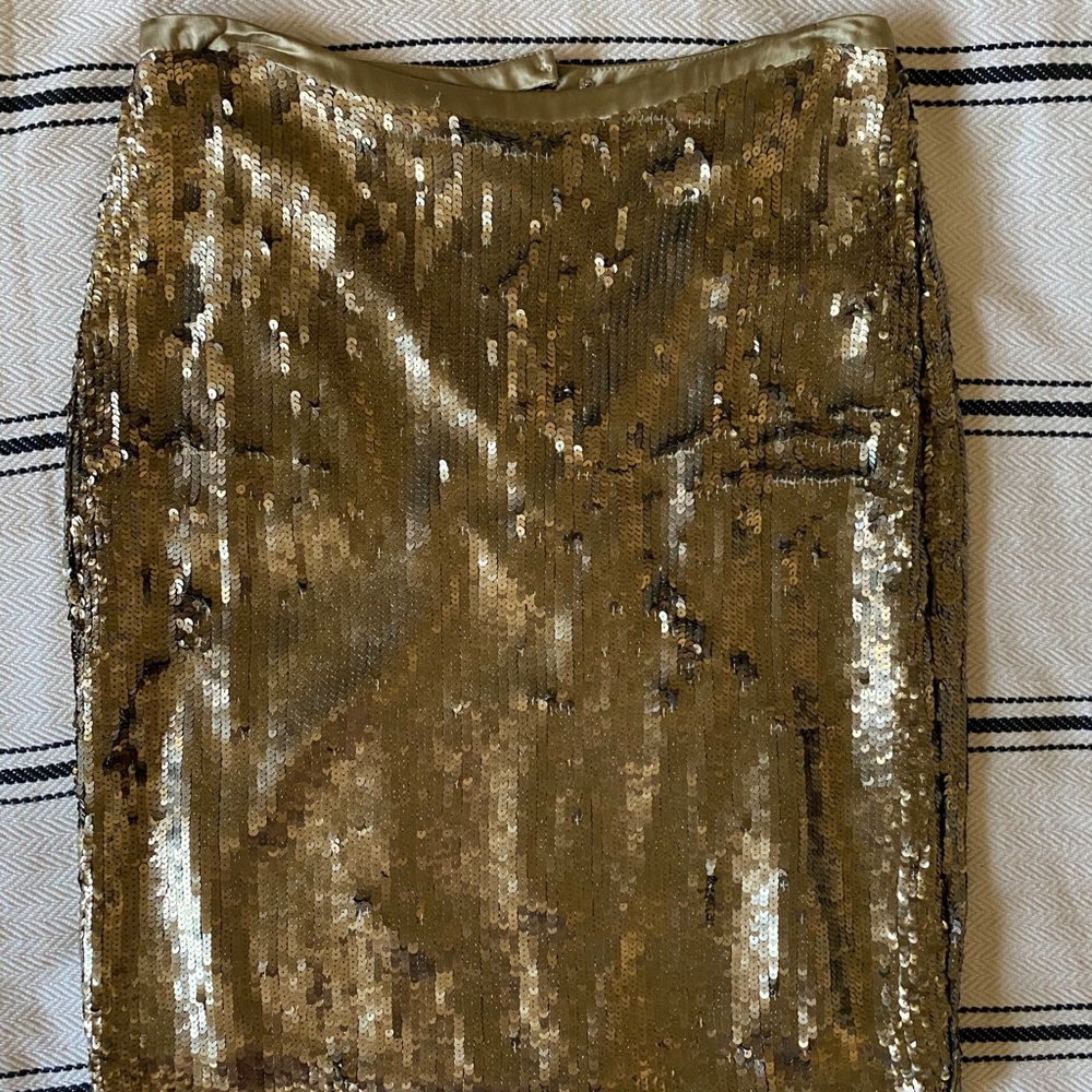 Sequence skirt